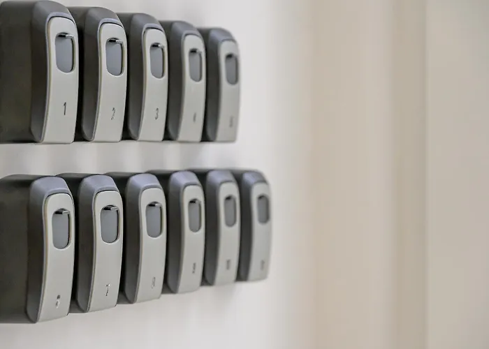 Penzion Yellow House With Private Parking