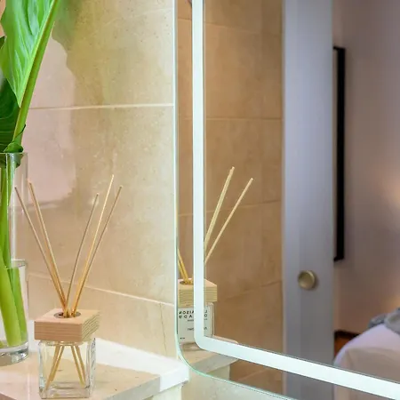 Guest house Yellow House With Private Parking