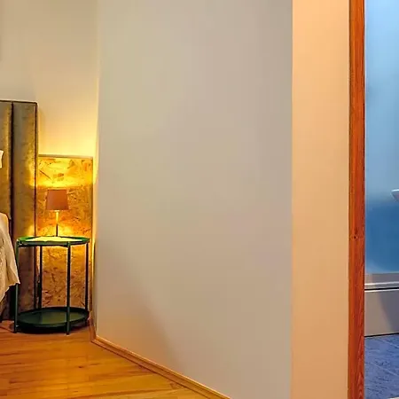 Yellow House With Private Parking By Adex Travel 4* Split