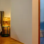 בית הארחה Yellow House With Private Parking By Adex Travel